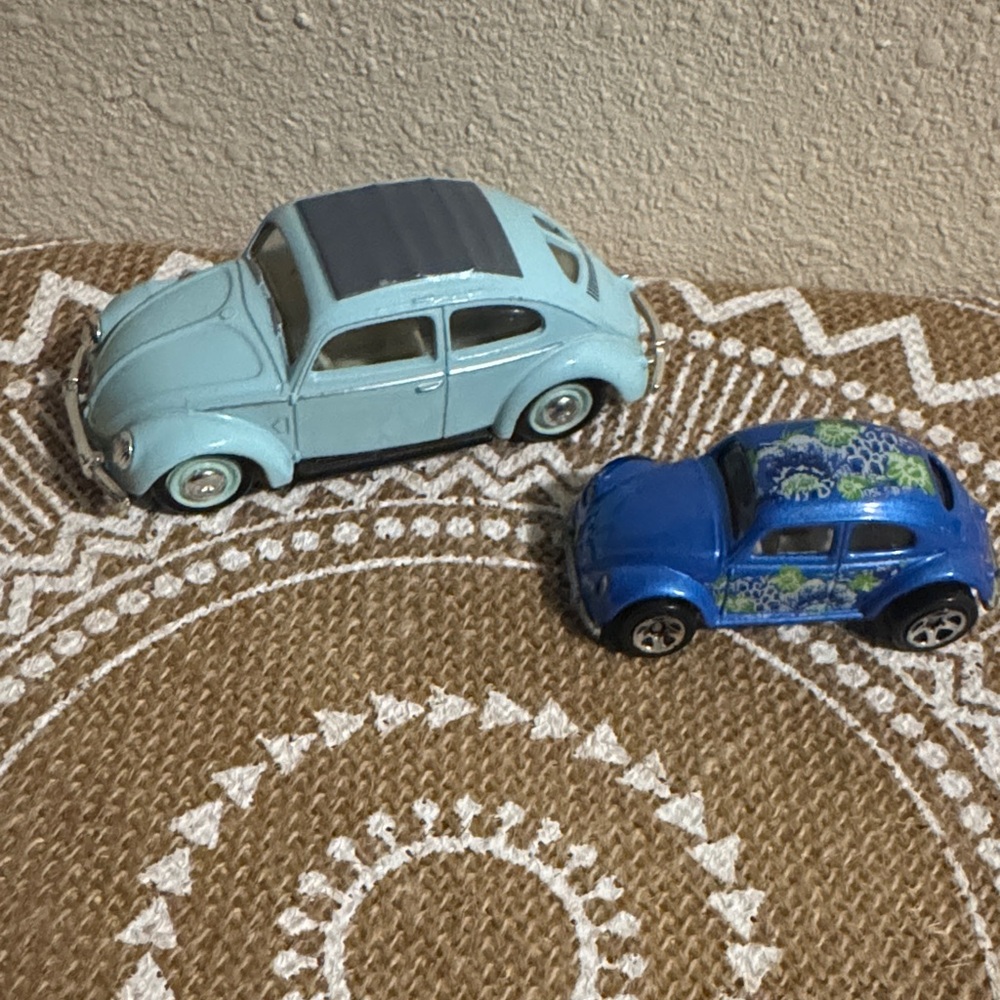 2 VW Bugs Hot Wheels & Matchbox brands Toy Car Set
